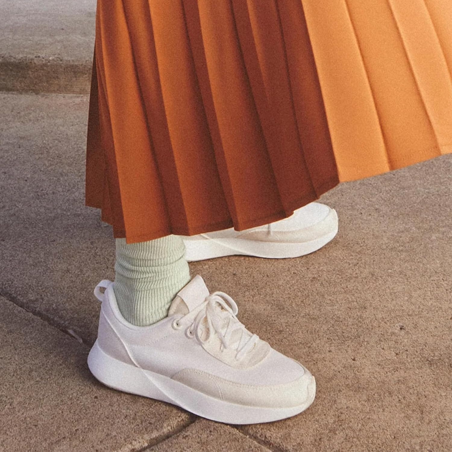 image:imageAllbirds Womens Courier Lightweight RetroInspired Everyday SneakerBlizzard Light Grey Natural White Sole